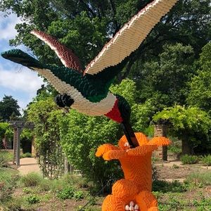 Meet your Posher, Sini